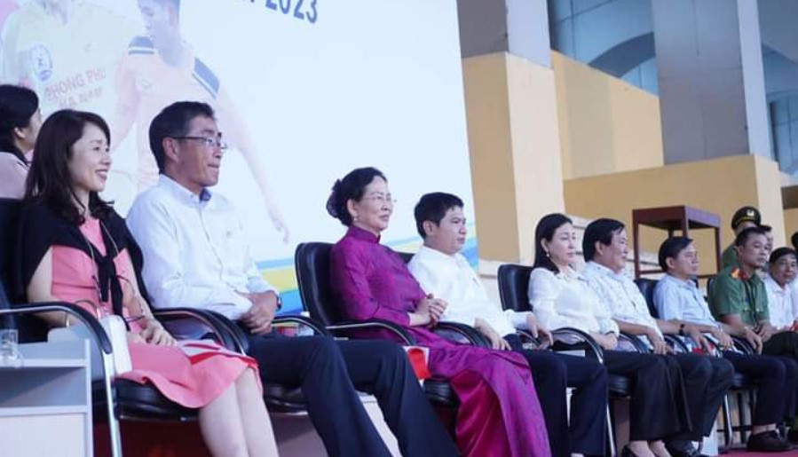 giao huu BĐ Hà Nam-Nhật Bản.jpg